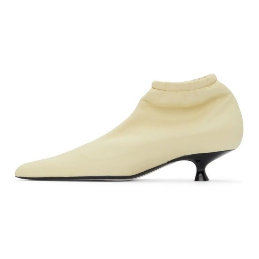 KHAITE Volos Cream Leather Ankle Boots Pointed Toe Kitten Heel Made in Italy